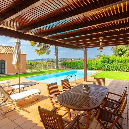 Villa Nora Khelmáta